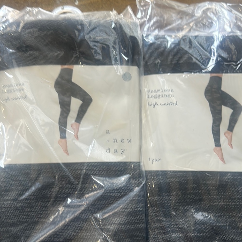 Brand new legging size extra large